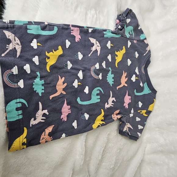 Old Navy Baby Kids Size 5T Tee Shirt Set Of 2 Short‎ Sleeve PLAY QUALITY Clothes - Picture 7 of 11